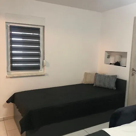 Apartma Smit Vir Zewnętrze zdjęcie