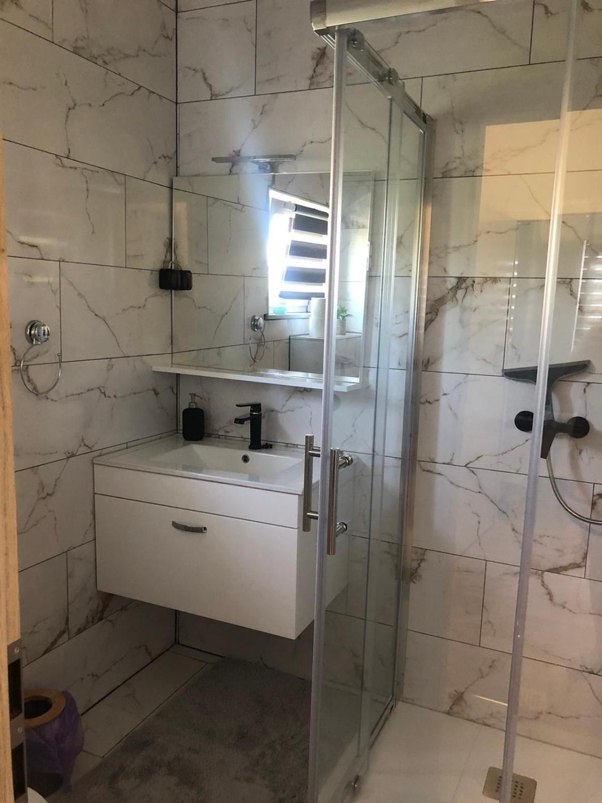 Apartma Smit Apartment *